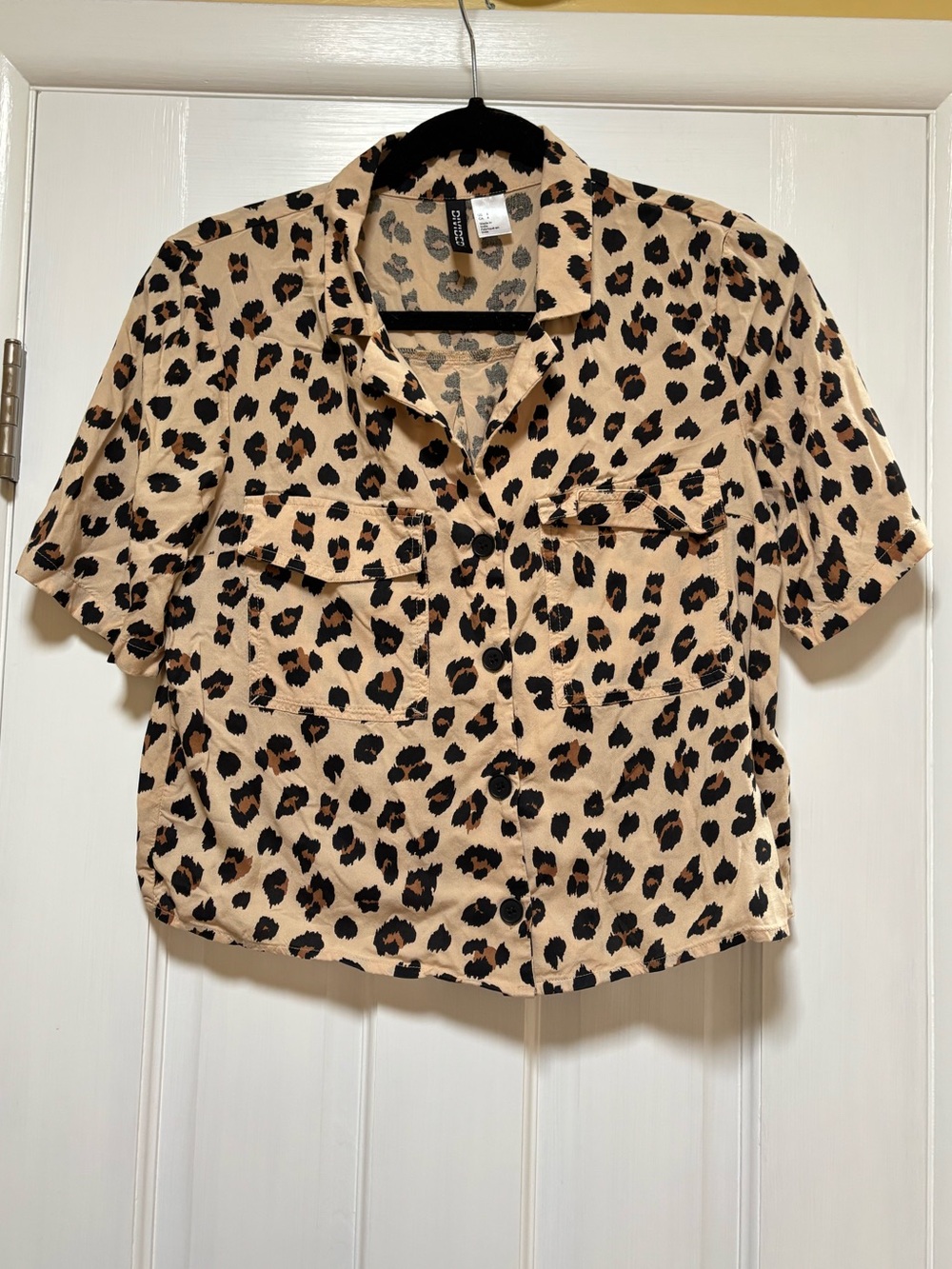 Divided Leopard Print Button-Front Crop Shirt - Beige & Black